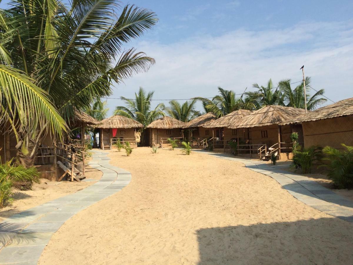 Blue Corner Beach Huts & Restaurant Benaulim Extérieur photo