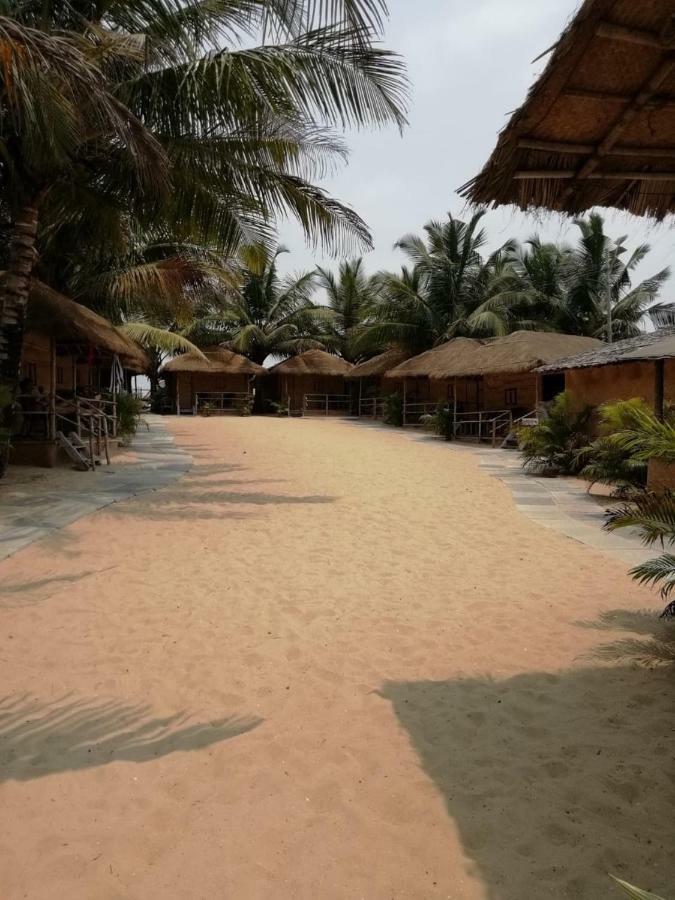 Blue Corner Beach Huts & Restaurant Benaulim Extérieur photo